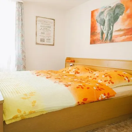 Ferienwohnung Leippert
