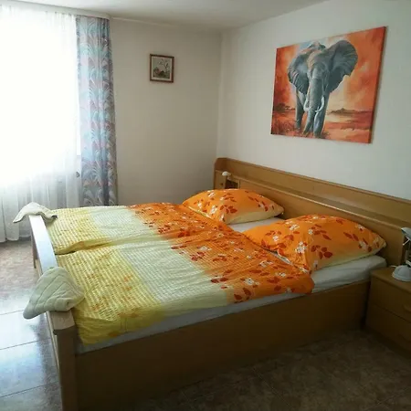 Ferienwohnung Leippert